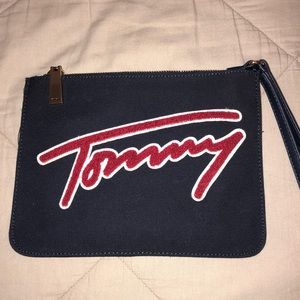 Tommy Hilfiger Clutch